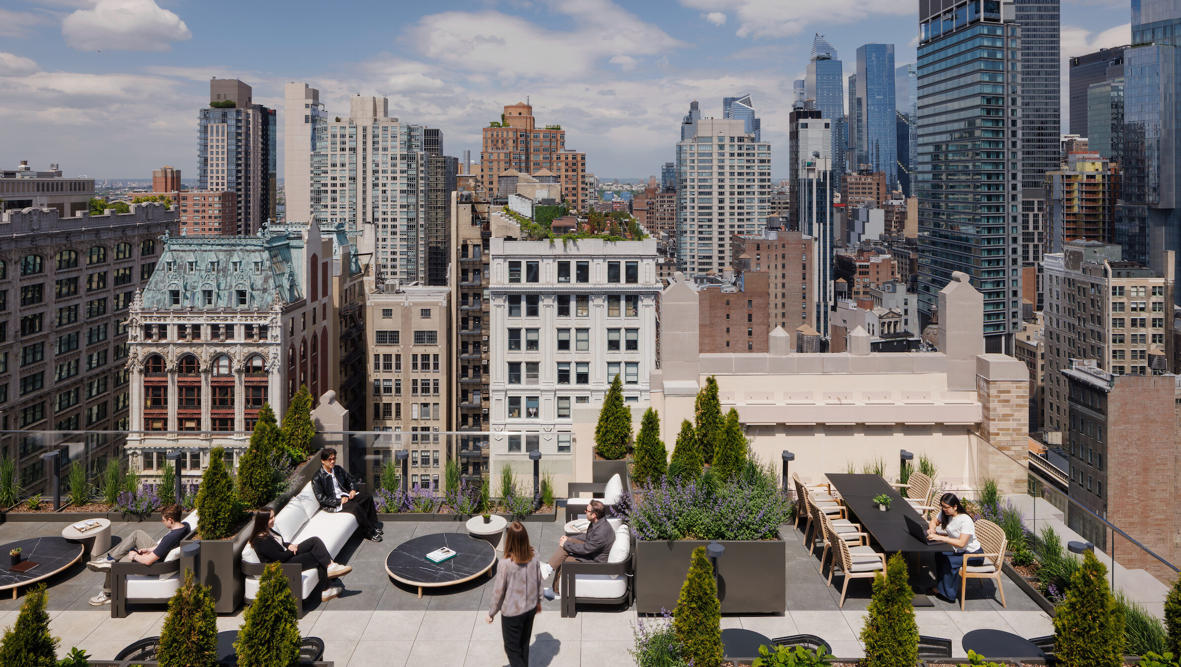 11 E 26 - Rooftop