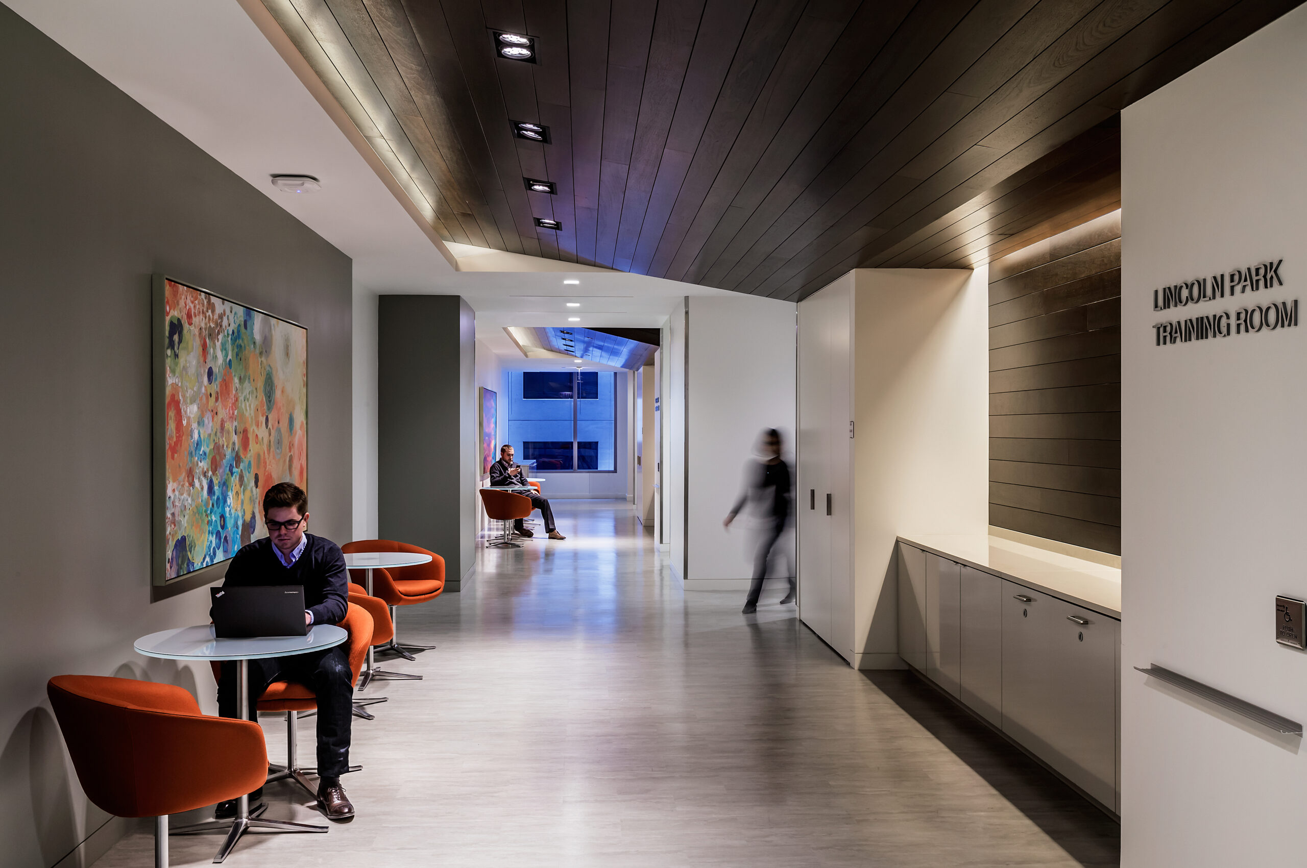 Global Professional Services Firm - Chicago - Vocon - Seating Area