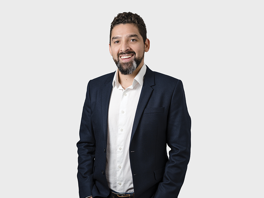 Ronald  Valverde, RA, NCARB, WELL AP, CDT